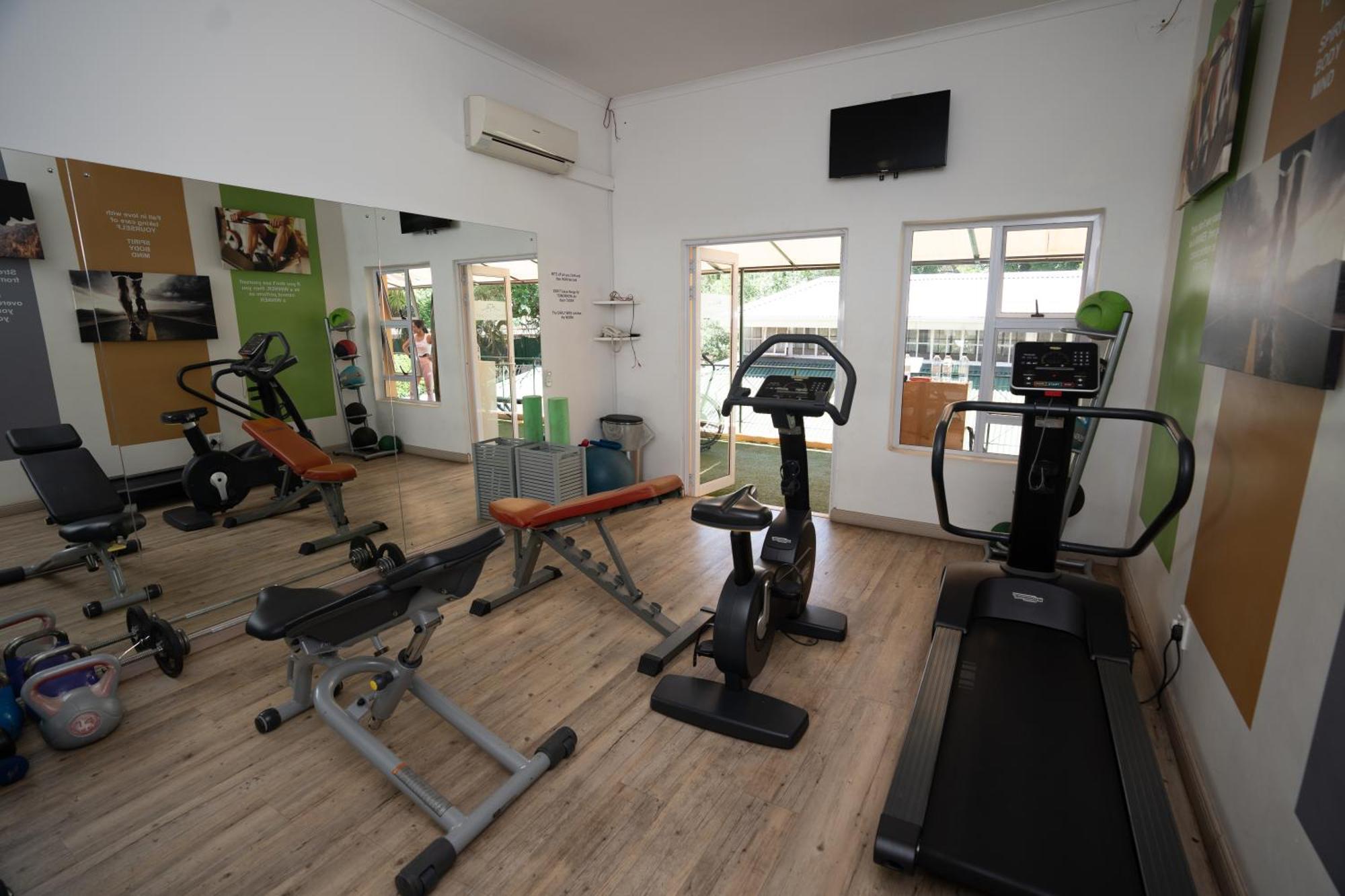 Little Tuscany Boutique Hotel Johannesburg Bagian luar foto