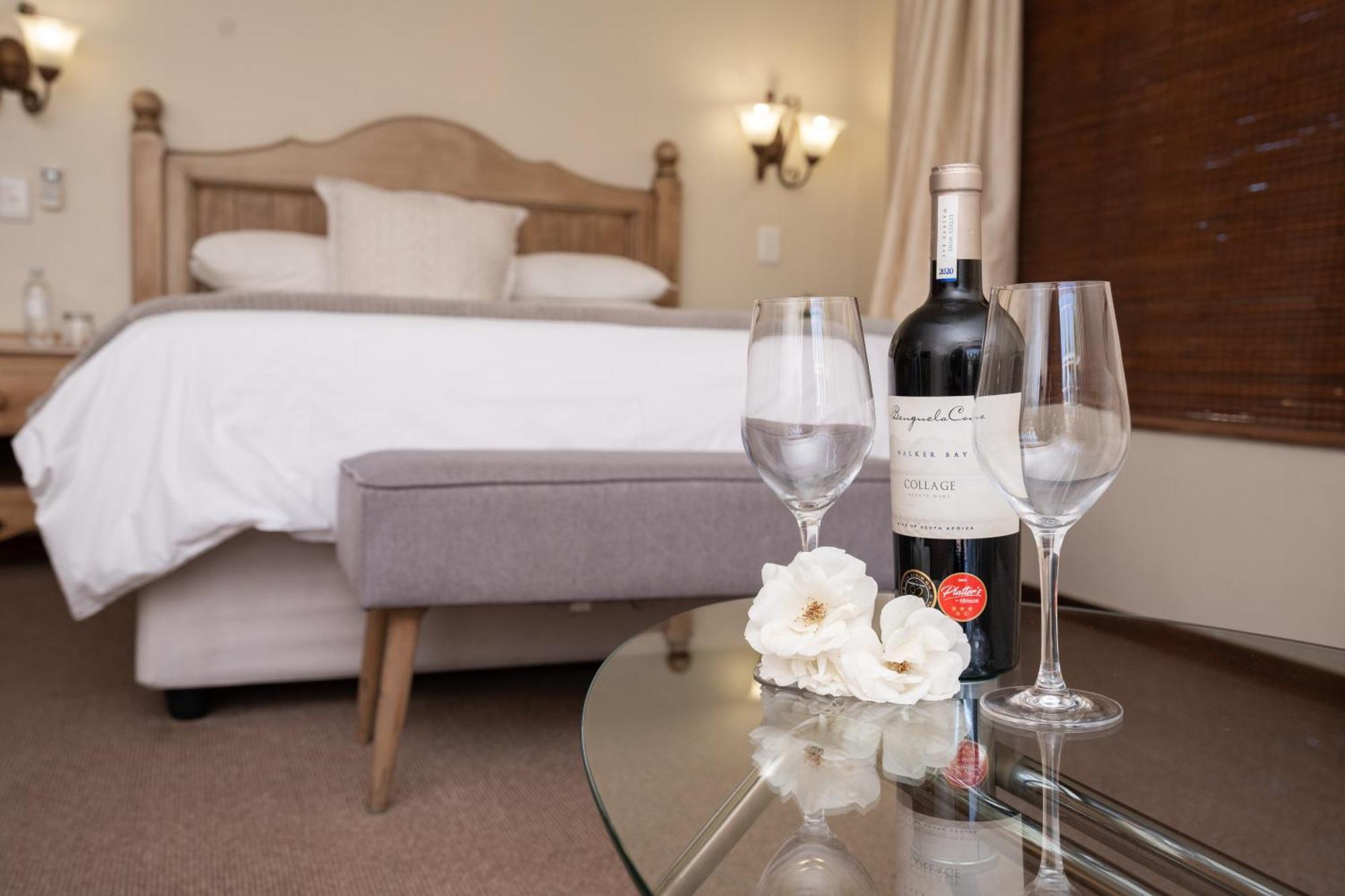 Little Tuscany Boutique Hotel Johannesburg Bagian luar foto