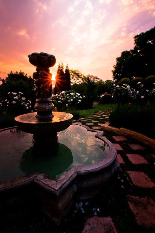 Little Tuscany Boutique Hotel Johannesburg Bagian luar foto