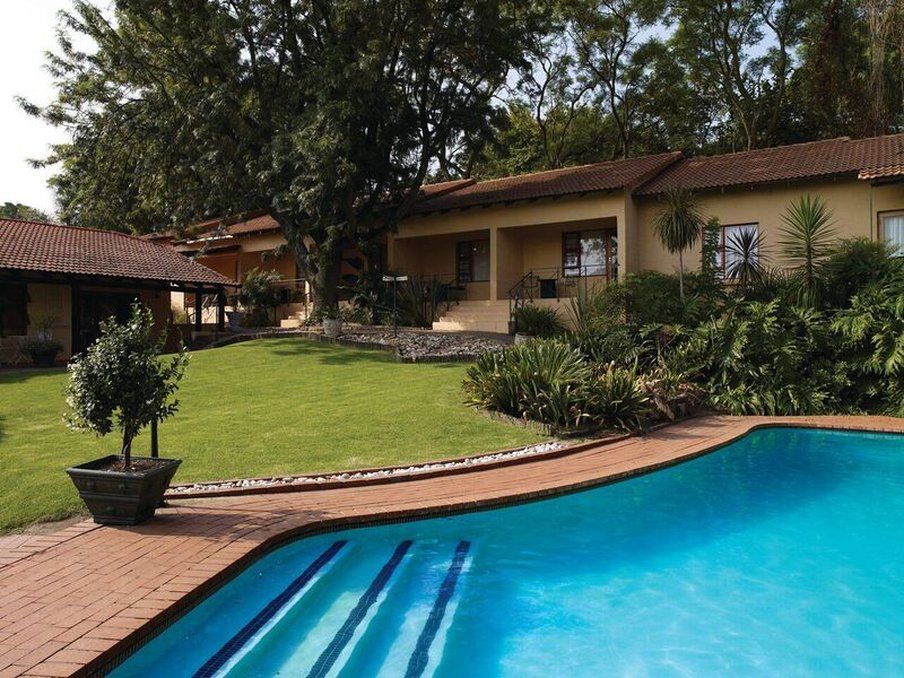 Little Tuscany Boutique Hotel Johannesburg Bagian luar foto