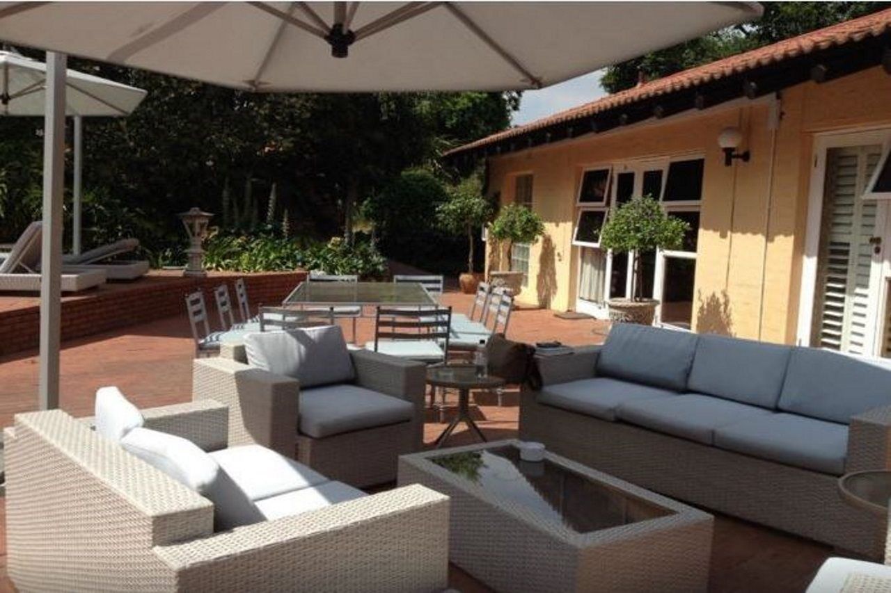 Little Tuscany Boutique Hotel Johannesburg Bagian luar foto