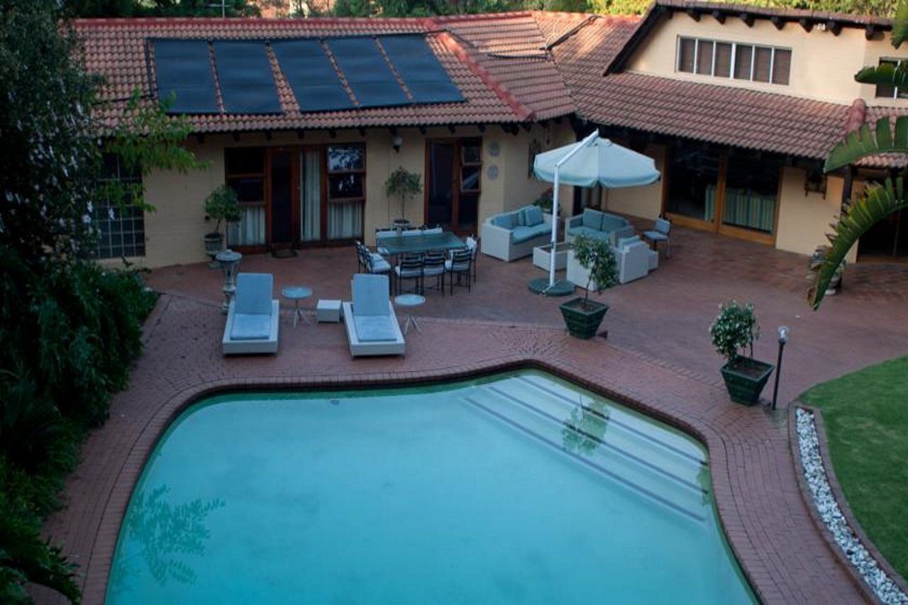 Little Tuscany Boutique Hotel Johannesburg Bagian luar foto
